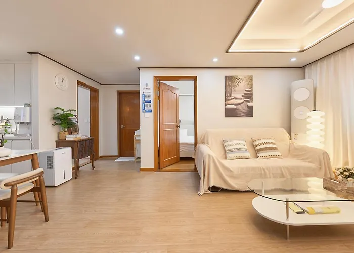 Gaon House *