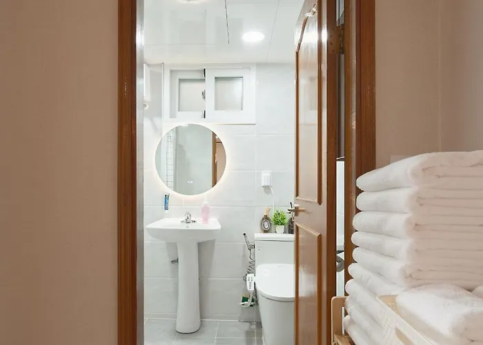 Gaon House Villa *